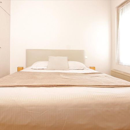 Appartement T2 De Luxe Face Au Jardin Public Bordeaux Bagian luar foto